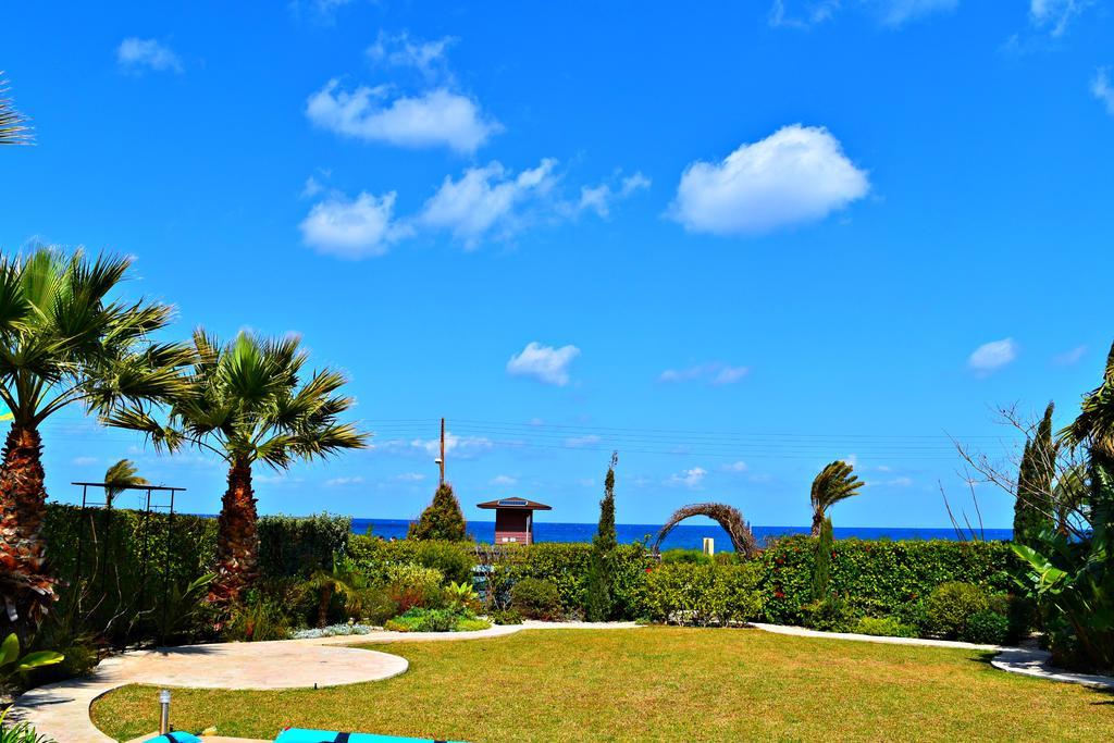 Latchi Beach Front Villa - Private Heated Pool - Amazing Uninterrupted Sea Views Полис Экстерьер фото