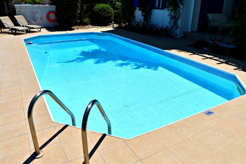 Latchi Beach Front Villa - Private Heated Pool - Amazing Uninterrupted Sea Views Полис Экстерьер фото